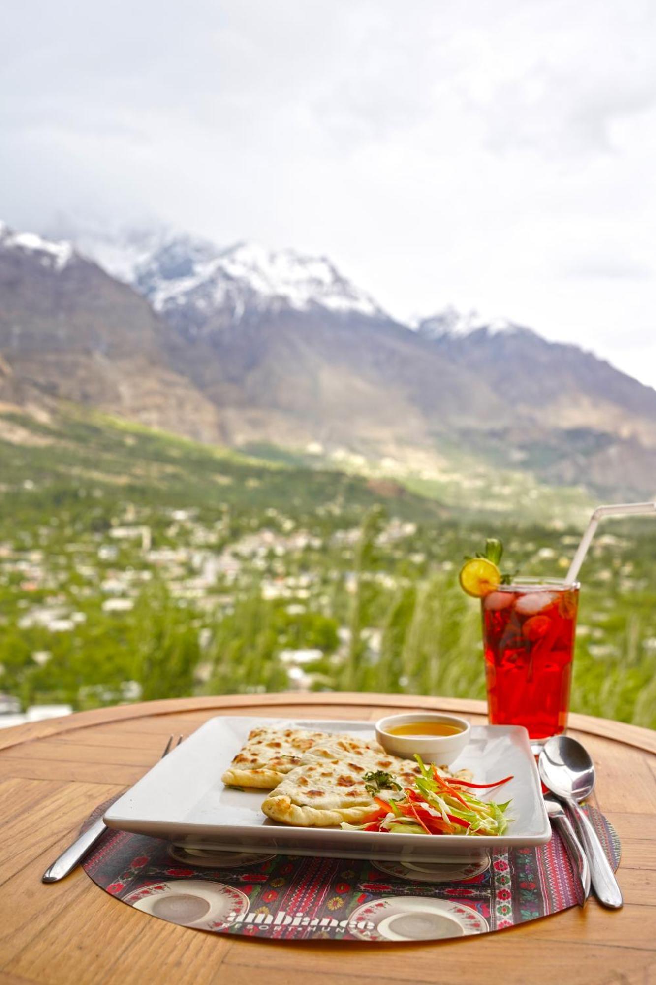 Ambiance Resort Hunza Karimabad  Exterior photo