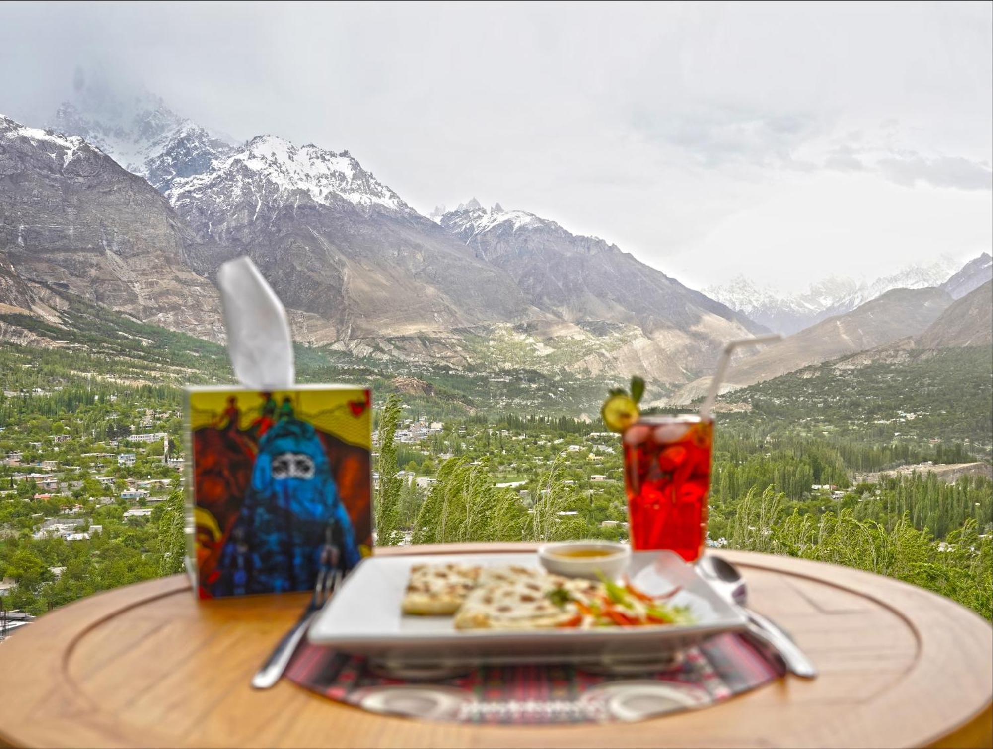 Ambiance Resort Hunza Karimabad  Exterior photo